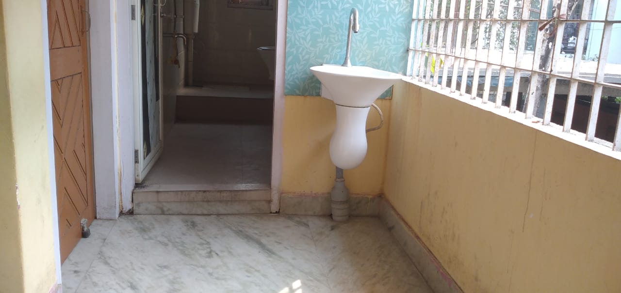 Unfurnished 1RK Un furnished apartment  in Hatigaon, Guwahati, Assam, India for Rent